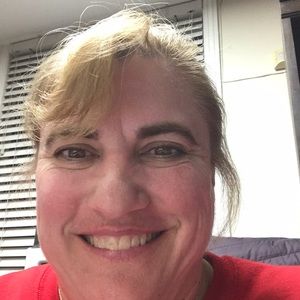 Meet your Posher, Heidi